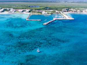 Puerto Morelos Catamaran sailing