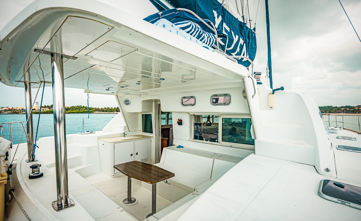 Luxury Catamaran Riviera Maya & Playa Del Carmen: Sail Mexico