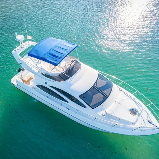 Tulum Yacht Rental Azimut| Private Tours for Ocean Lovers.