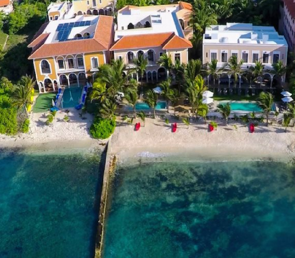 sailing from Tulum - puerto aventuras