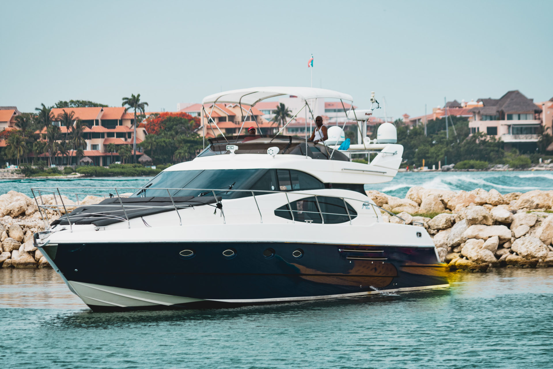 luxury yacht rental tulum