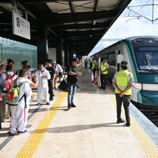 train maya riviera maya