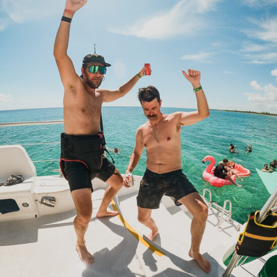 Catamaran Pirvate puertoAventuras Corporate events