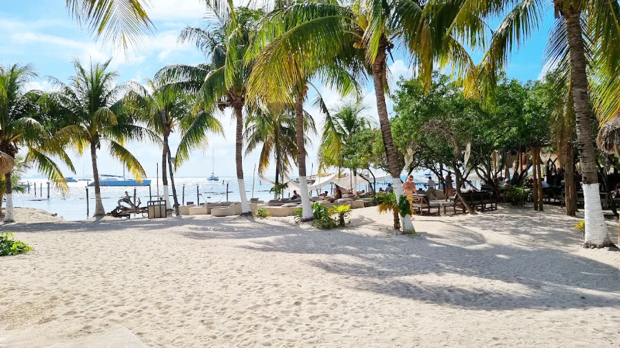 marbella beach club isla mujeres 2