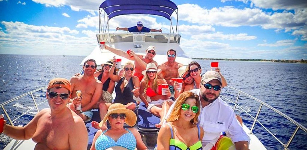 luxury tour onboard a private yacht in playa del carmen, puerto aventuras and cozumel, all in riviera maya, mexico