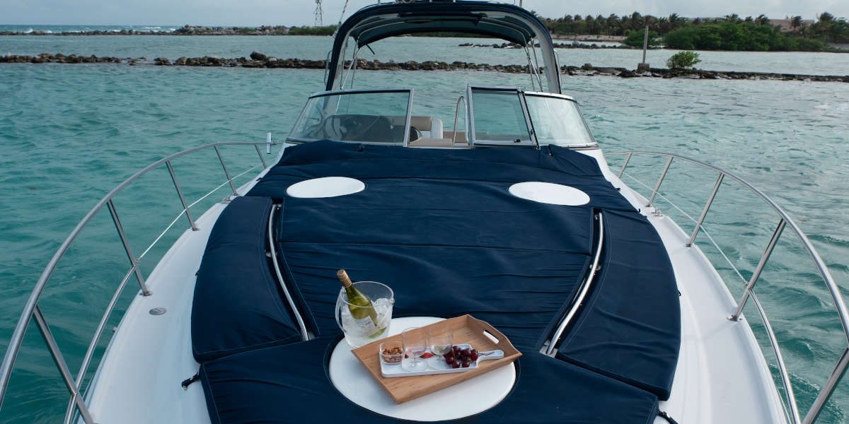 Small Yacht Rental Riviera Maya on the water