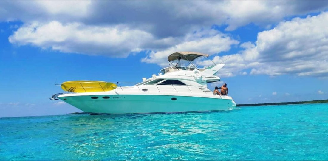 40ft sea ray riviera maya catamarans full view