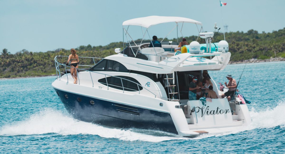 Yacht Experience Tulum; rent your yacht for the day