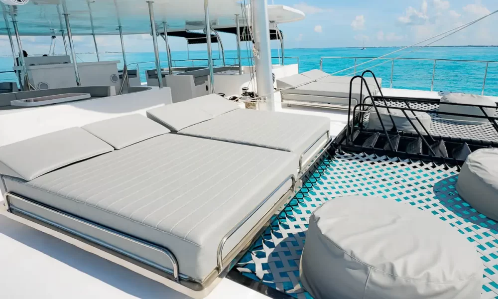 Cancun Boat Rental, Catamaran Isal Mujeres Wedding groups