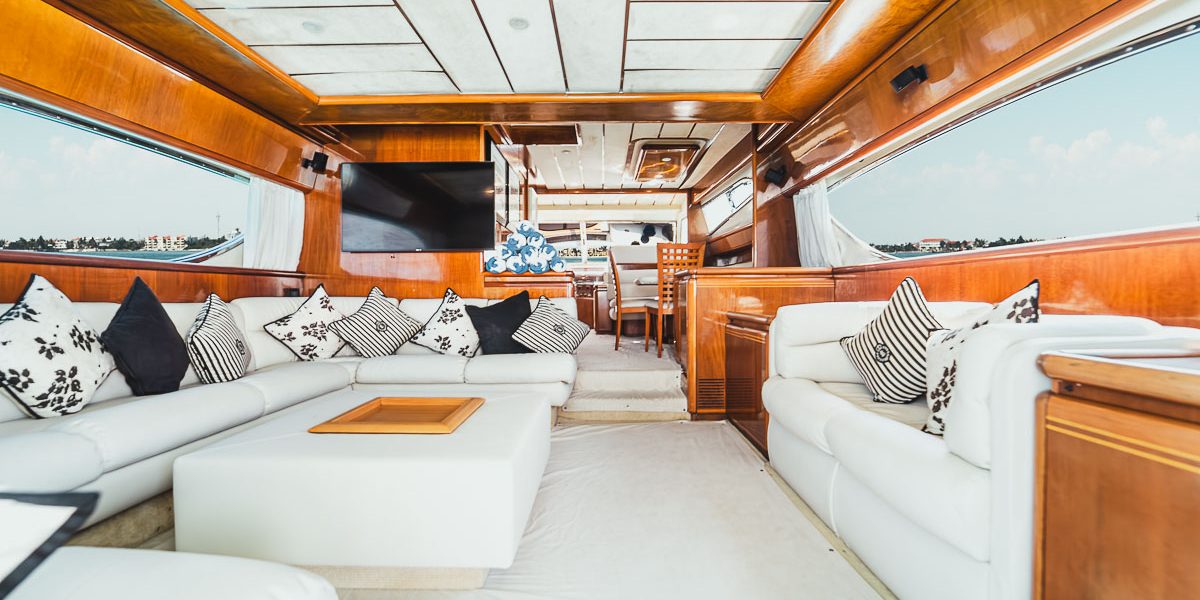 72ft_Ferretti_Yacht_Cancun_Riviera_Maya_Catamarans_-35