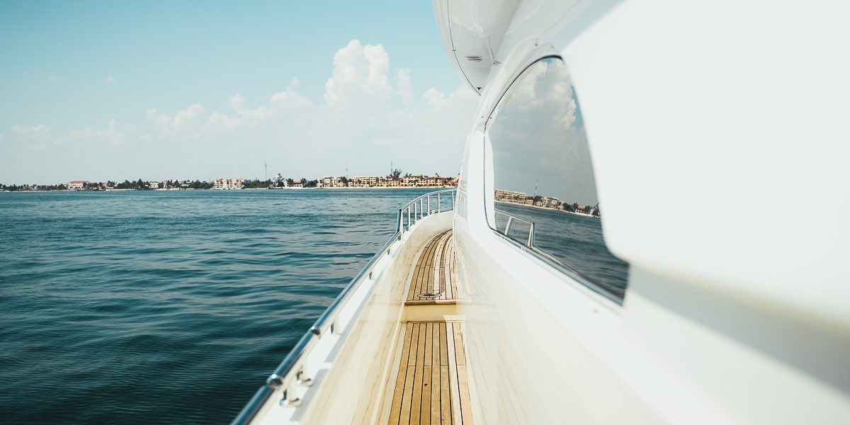72ft_Ferretti_Yacht_Cancun_Riviera_Maya_Catamarans_-40