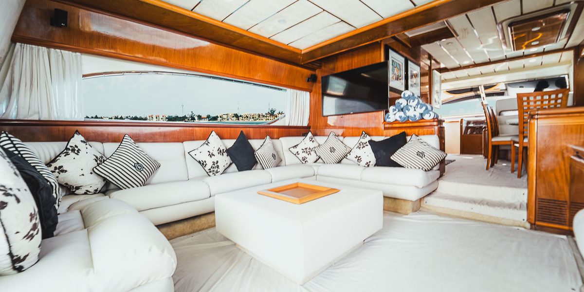 72ft_Ferretti_Yacht_Cancun_Riviera_Maya_Catamarans_-46