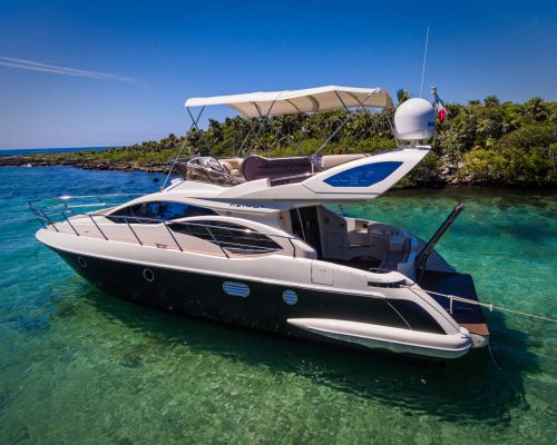 AZIMUT43-rivieramayacatamarans-luxuryyachtrentaltulum67