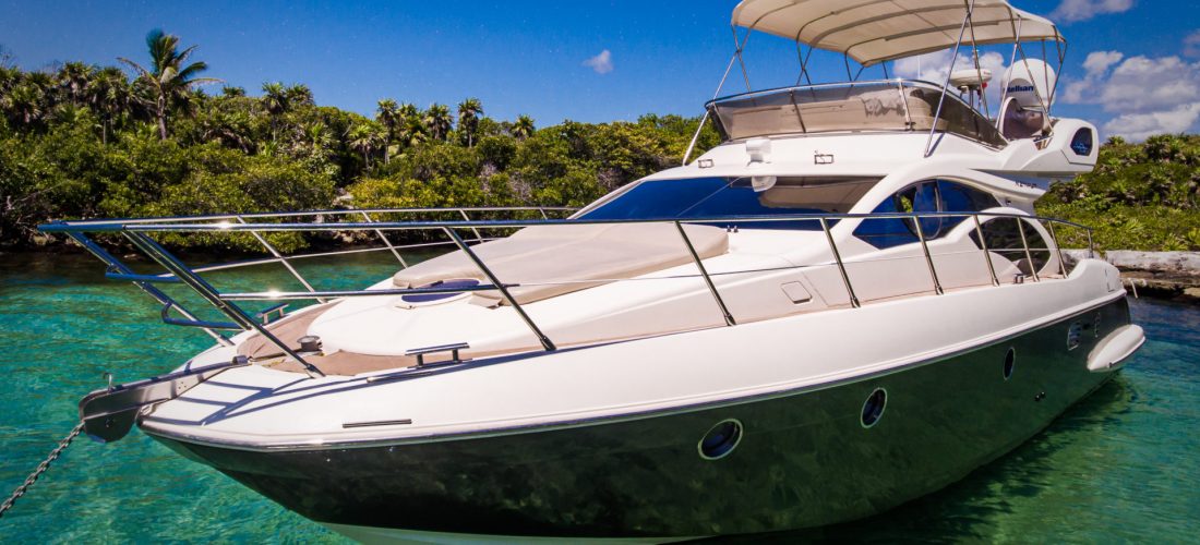 Azimut 43 yacht for rent riviera maya