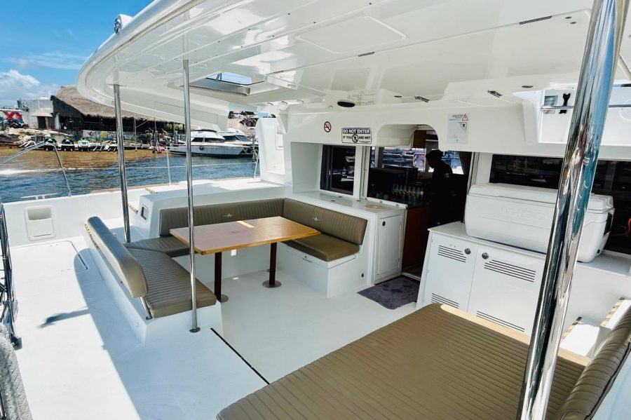 Cancun_Catamaran_Rental_Manuel (1)