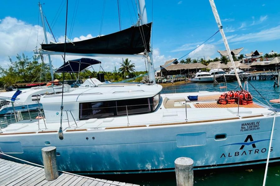 Cancun_Catamaran_Rental_Manuel (1)