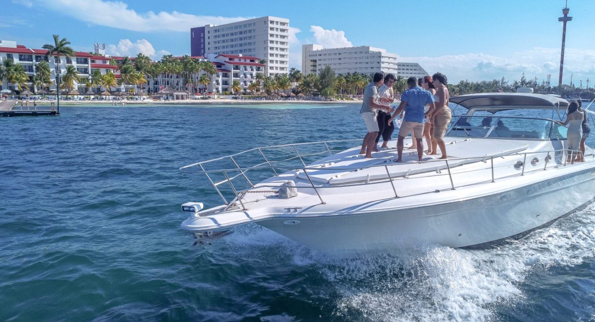 Capitan_Jack_44ft_Yacht_Cancun_Riviera_Maya_Catamarans-8