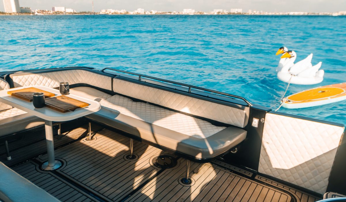 Mia_Cancun_yacht_rental (7)