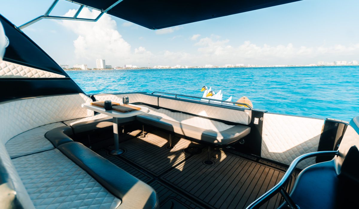 Mia_Cancun_yacht_rental (9)