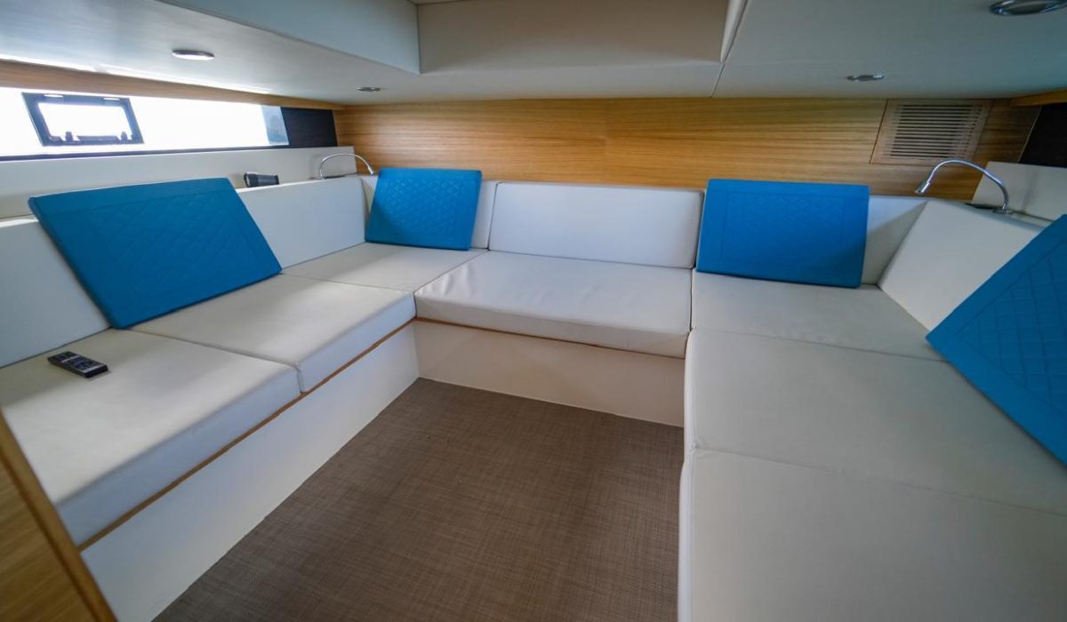 Riviera_Maya_Catamarans_42ft_Bluefin_Yacht (11)