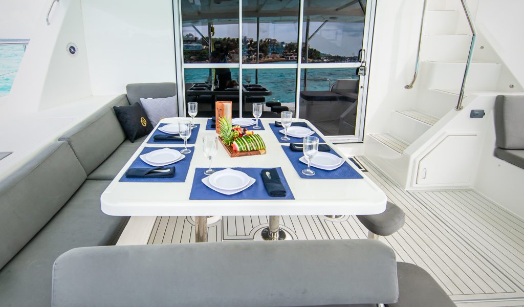 Gourmet Meal Service On a yacht in Cancun
