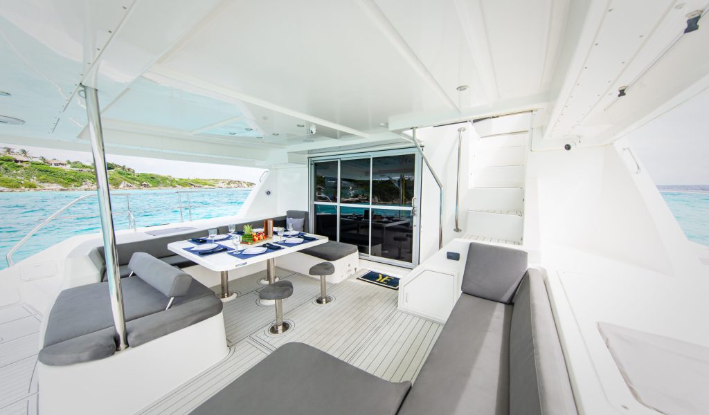 Rent a private luxury Yacht