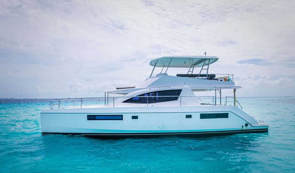 Side view Catamarans for rent Cancun