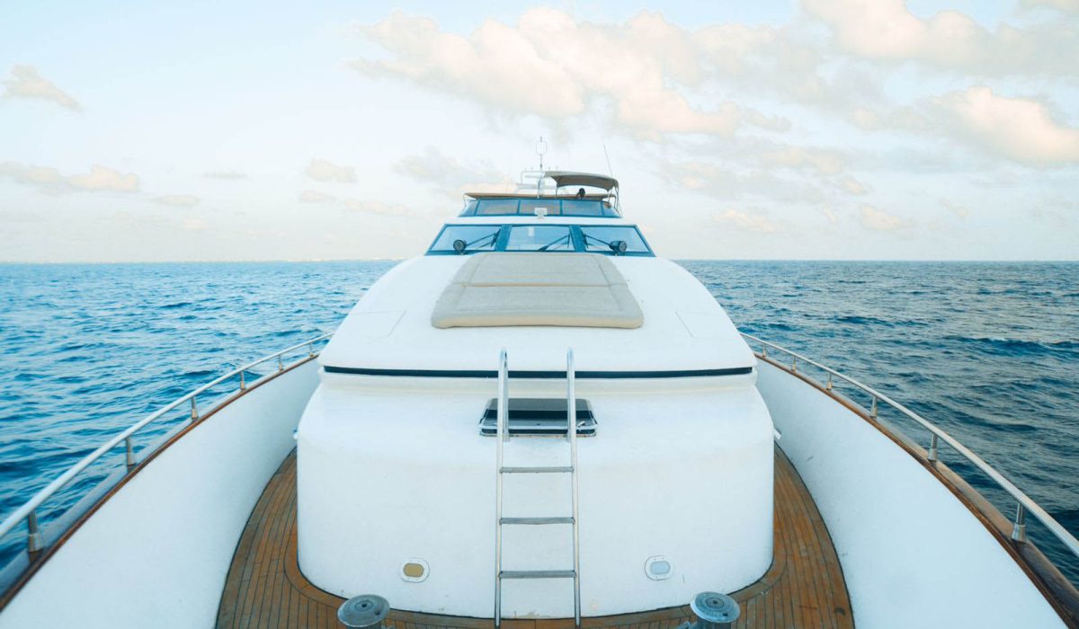 large_yacht_Cancun_rental_riviera_maya_catamarans (7)
