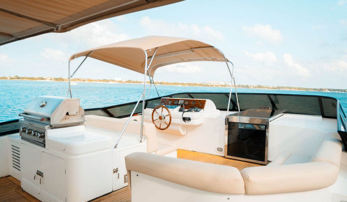 large_yacht_Cancun_rental_riviera_maya_catamarans (9)