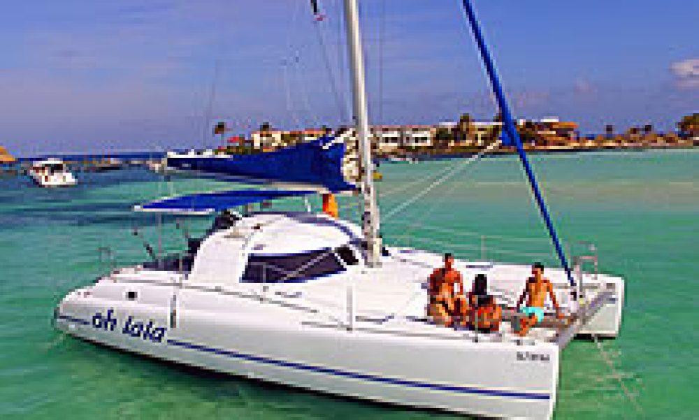 catamaran rental cancun mexico